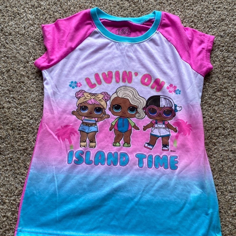 LOL surprise Girls pajama shirt size large